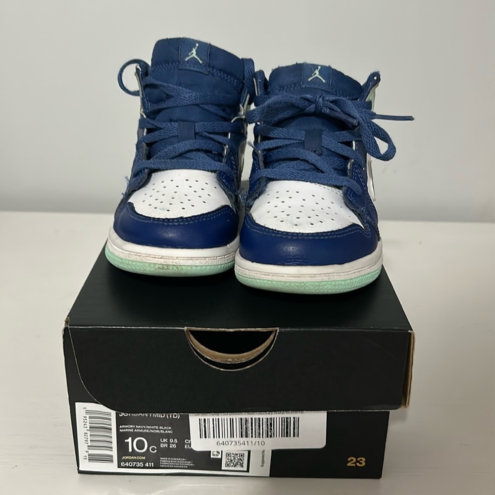 Jordan 1 mid teal blue white size 10c